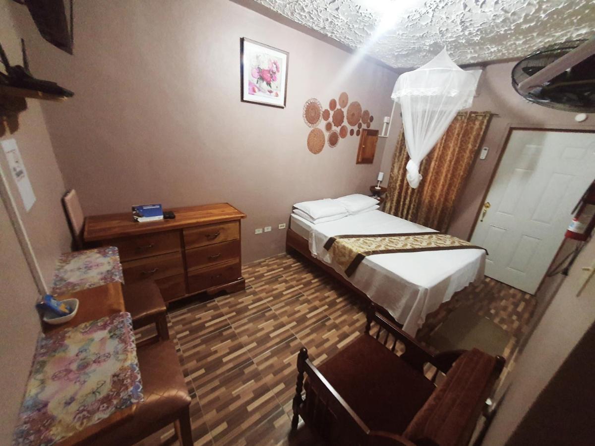 Mesmerize Guest House Port Antonio Extérieur photo